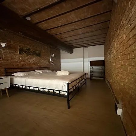 Regina Two - Floored Rustico Relax Apartament *